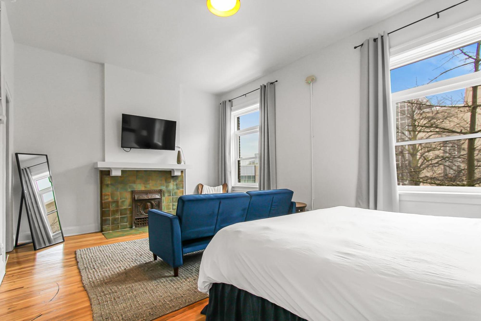 Library Square Suites Toledo Exteriör bild